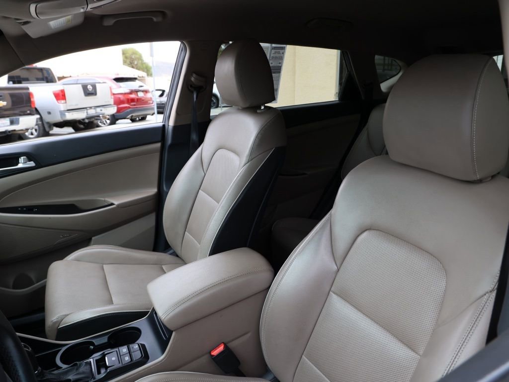 Used 2021 Hyundai Tucson Limited image 15
