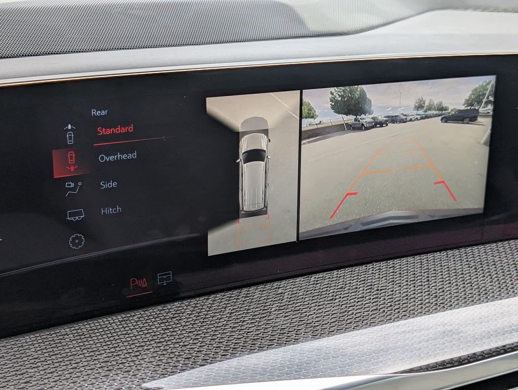 Certified 2025 Cadillac Escalade V AWD/4WD image 28