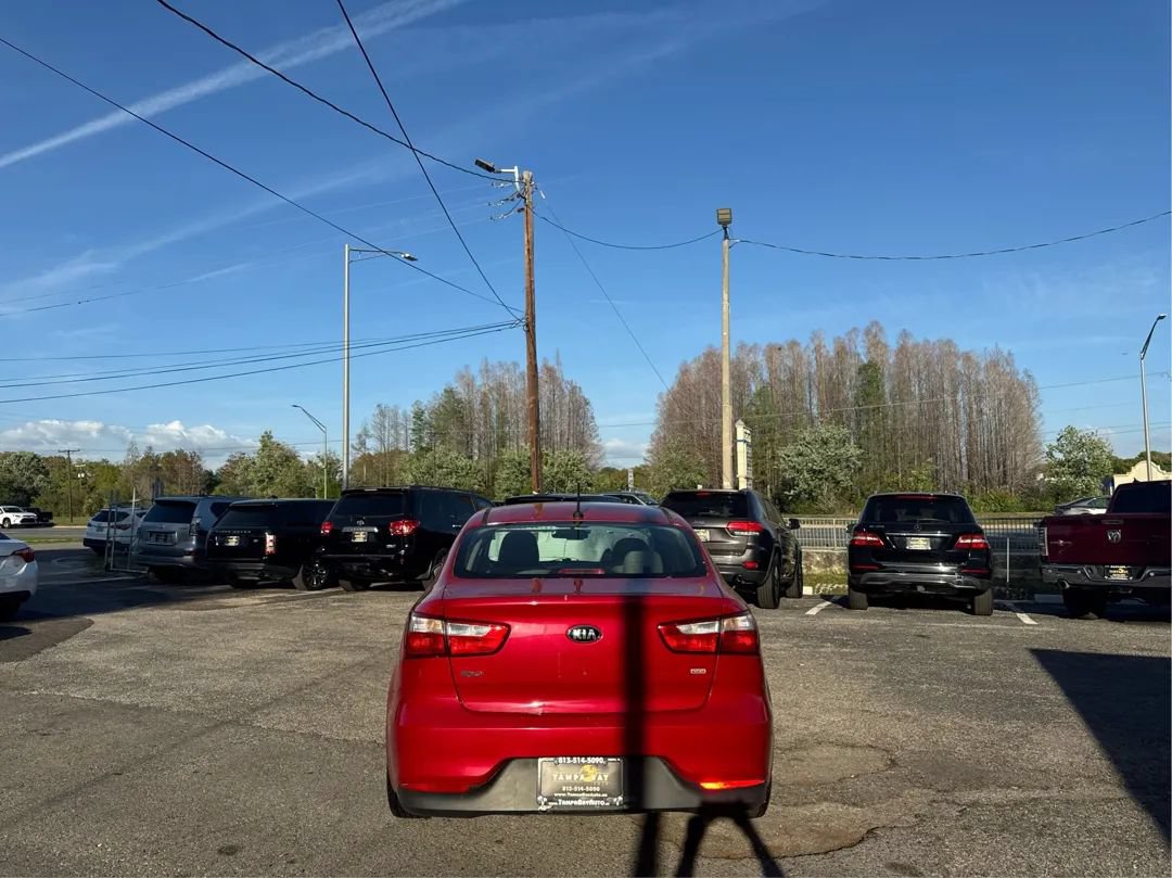 Used 2017 Kia Rio LX FWD image 6