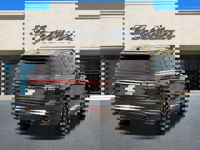 Used 2024 Lincoln Aviator Reserve w/ Equipment Group 201A image 3