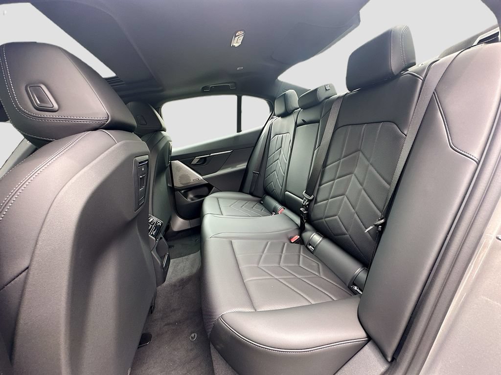 New 2026 BMW i5 eDrive40 w/ Premium Package AWD/4WD image 26