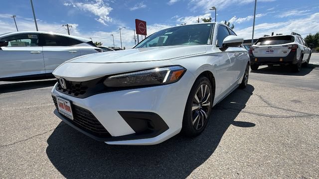 Used 2024 Honda Civic EX-L image 9