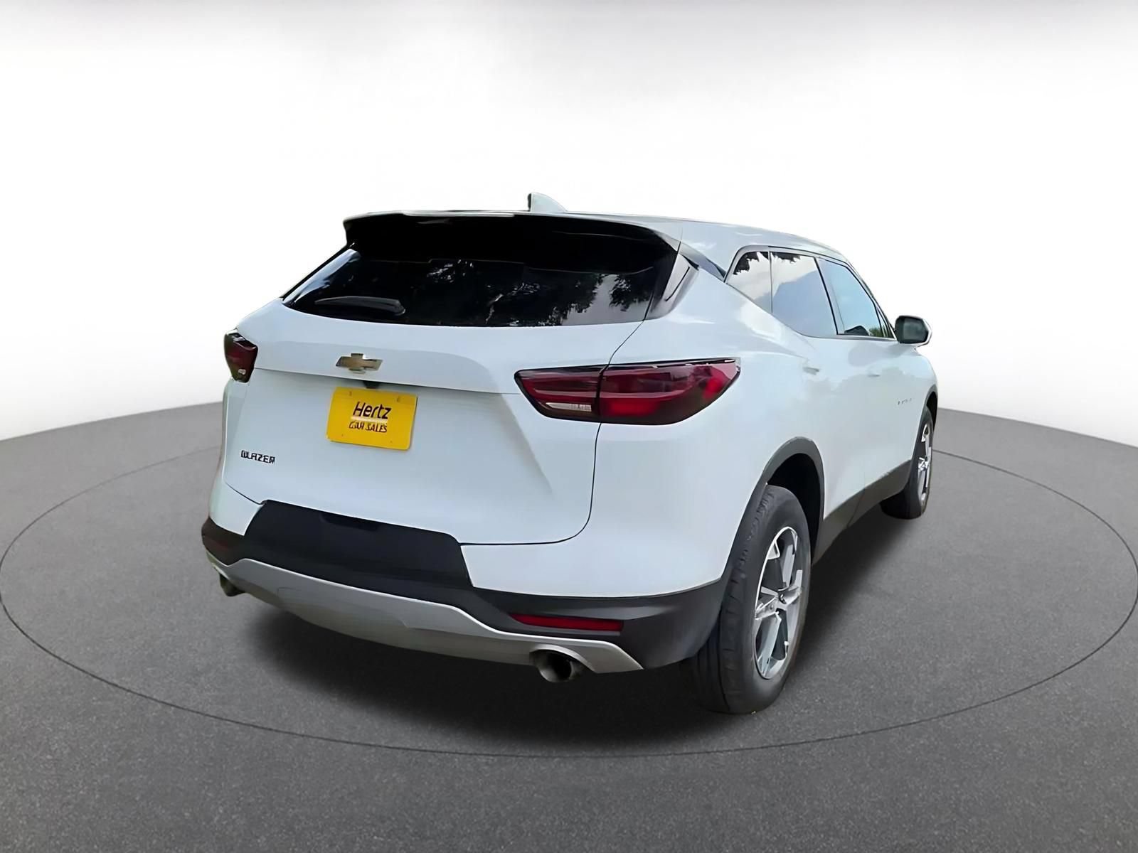 Used 2026 Chevrolet Blazer LT FWD image 13