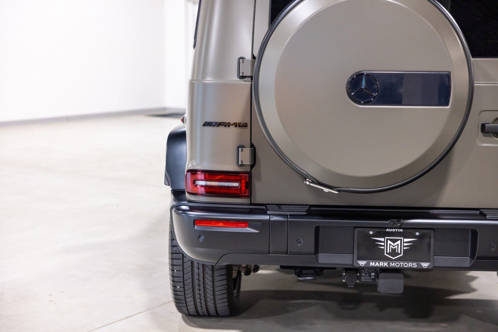 Used 2025 Mercedes-Benz G 63 AMG 4MATIC w/ Night Package Magno image 14