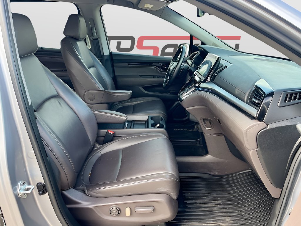 Used 2023 Honda Odyssey Touring image 31