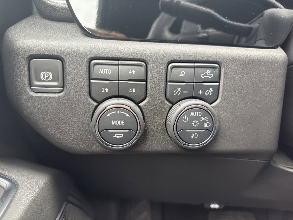 Certified 2024 Chevrolet Silverado 1500 High Country w/ High Country Premium Package image 29
