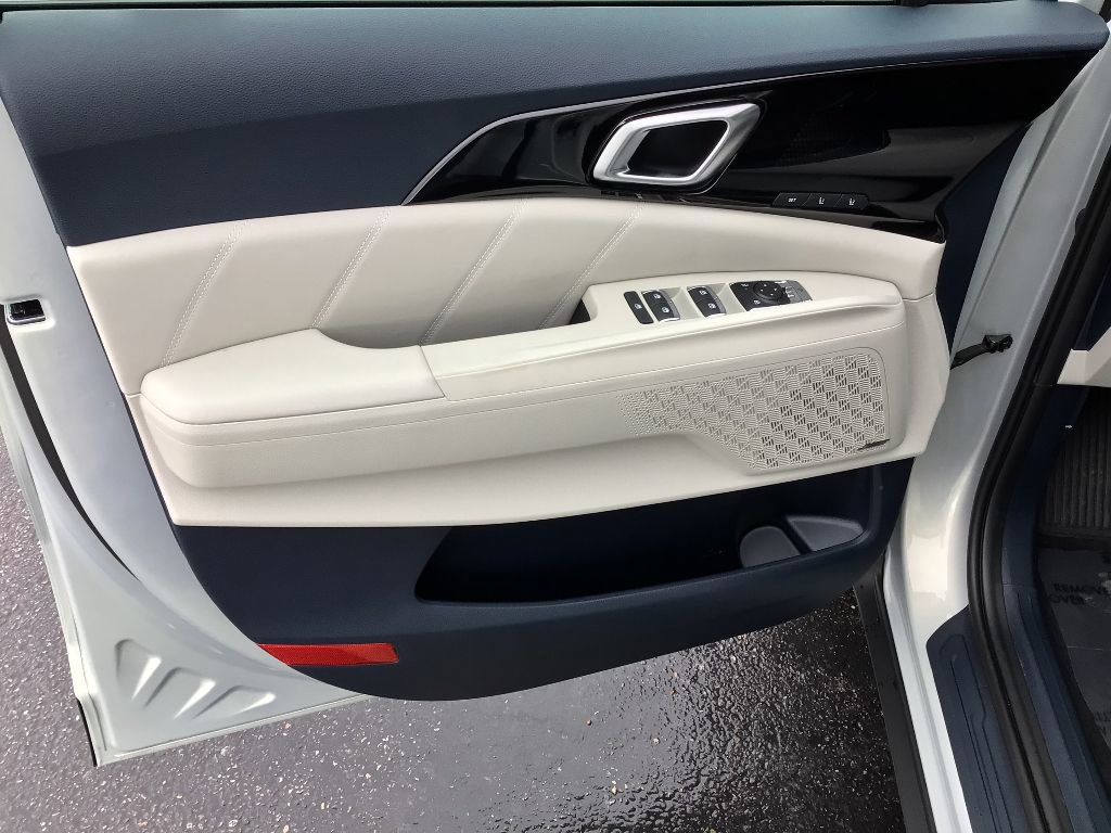 New 2026 Kia Carnival image 9