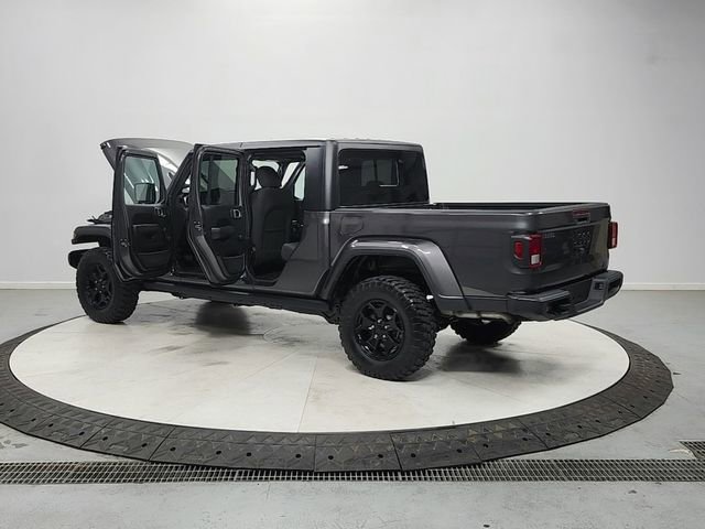 Used 2023 Jeep Gladiator Sport AWD/4WD image 13