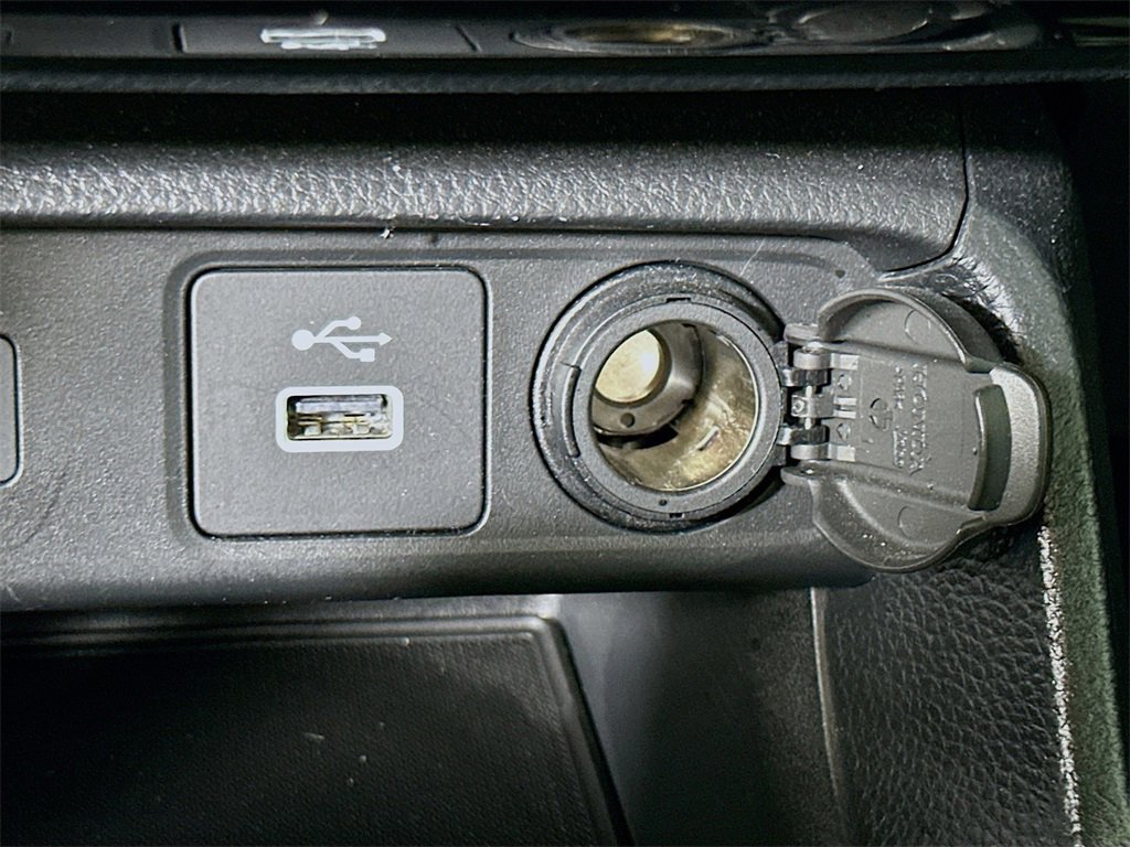 Used 2023 Honda Civic Sport image 28