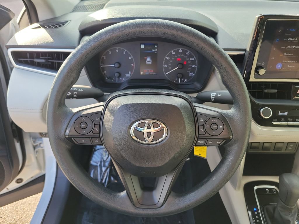 Used 2025 Toyota Corolla Cross L FWD image 20