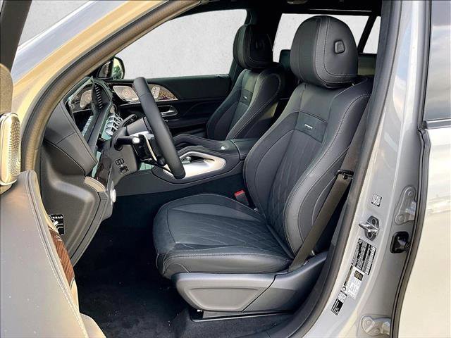 New 2026 Mercedes-Benz GLS 63 AMG 4MATIC image 11