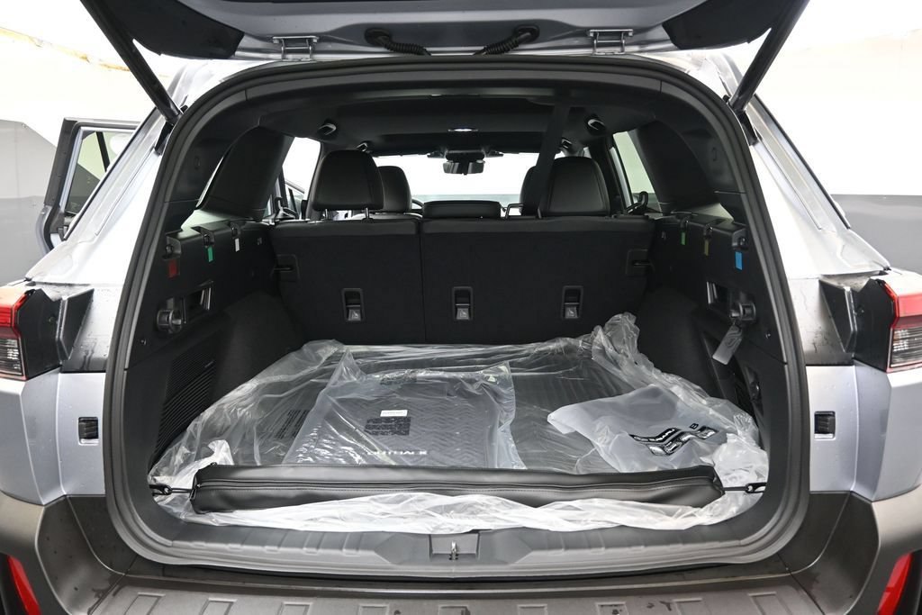 New 2026 Subaru Outback Touring AWD/4WD image 17