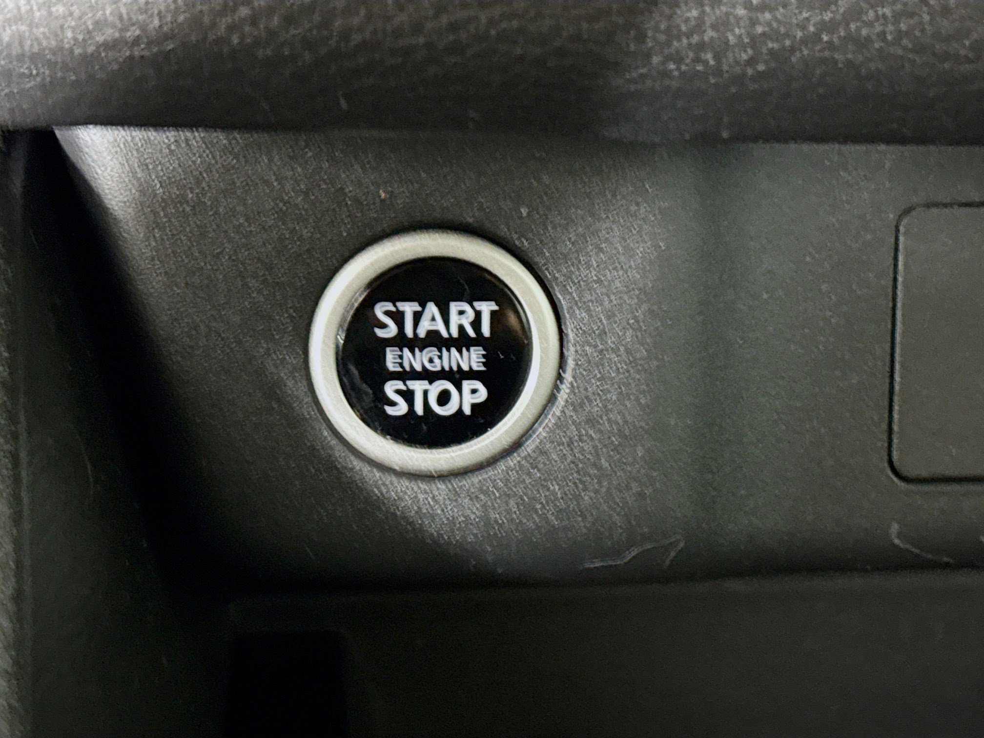 Used 2023 Nissan Rogue S image 21