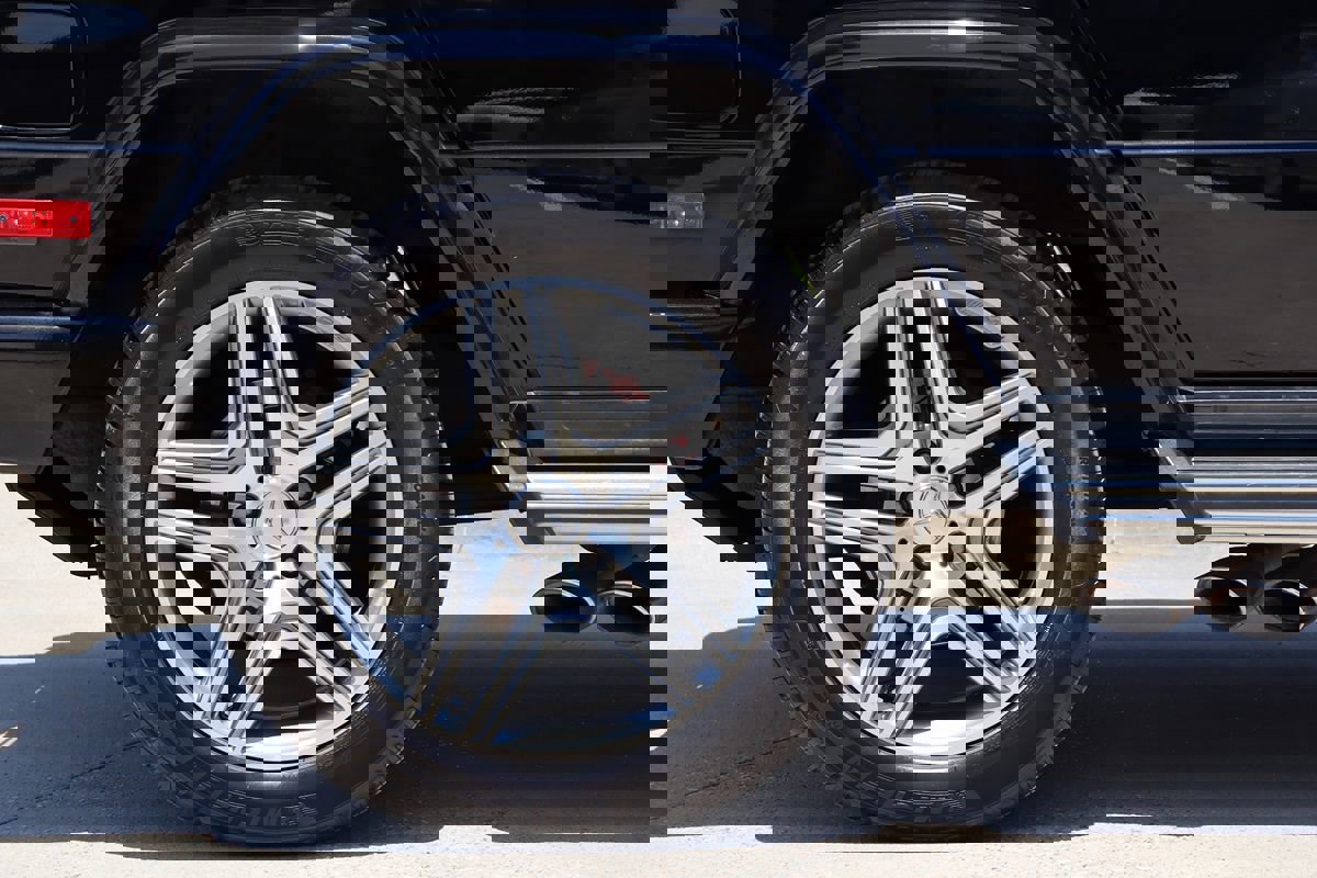 Used 2015 Mercedes-Benz G 63 AMG 4MATIC w/ PA6 Package image 51