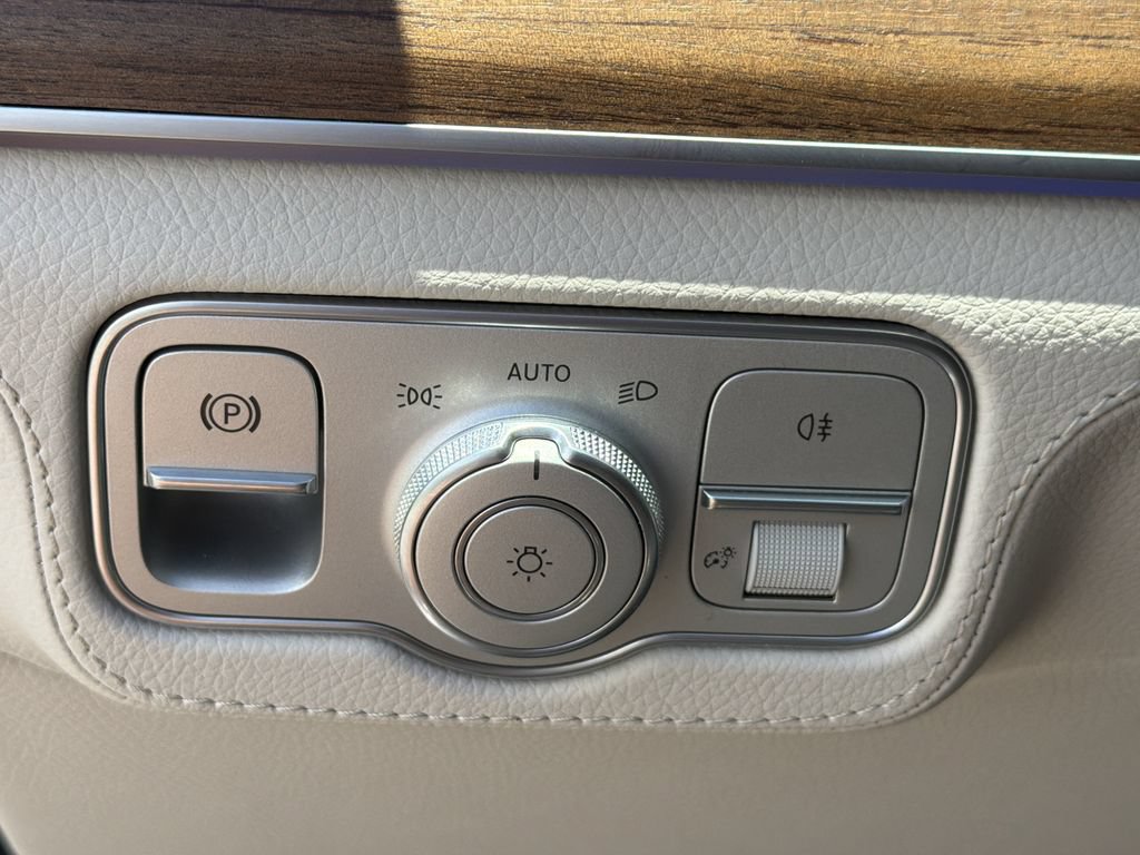 Used 2026 Mercedes-Benz GLE 450 4MATIC image 30