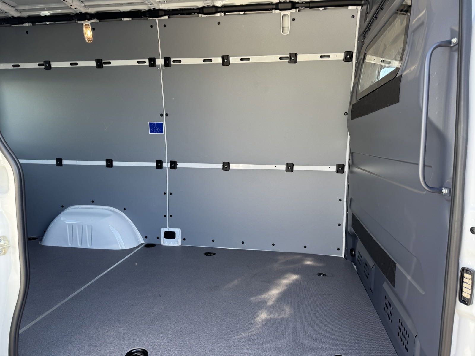 New 2025 Mercedes-Benz Sprinter 2500 image 21