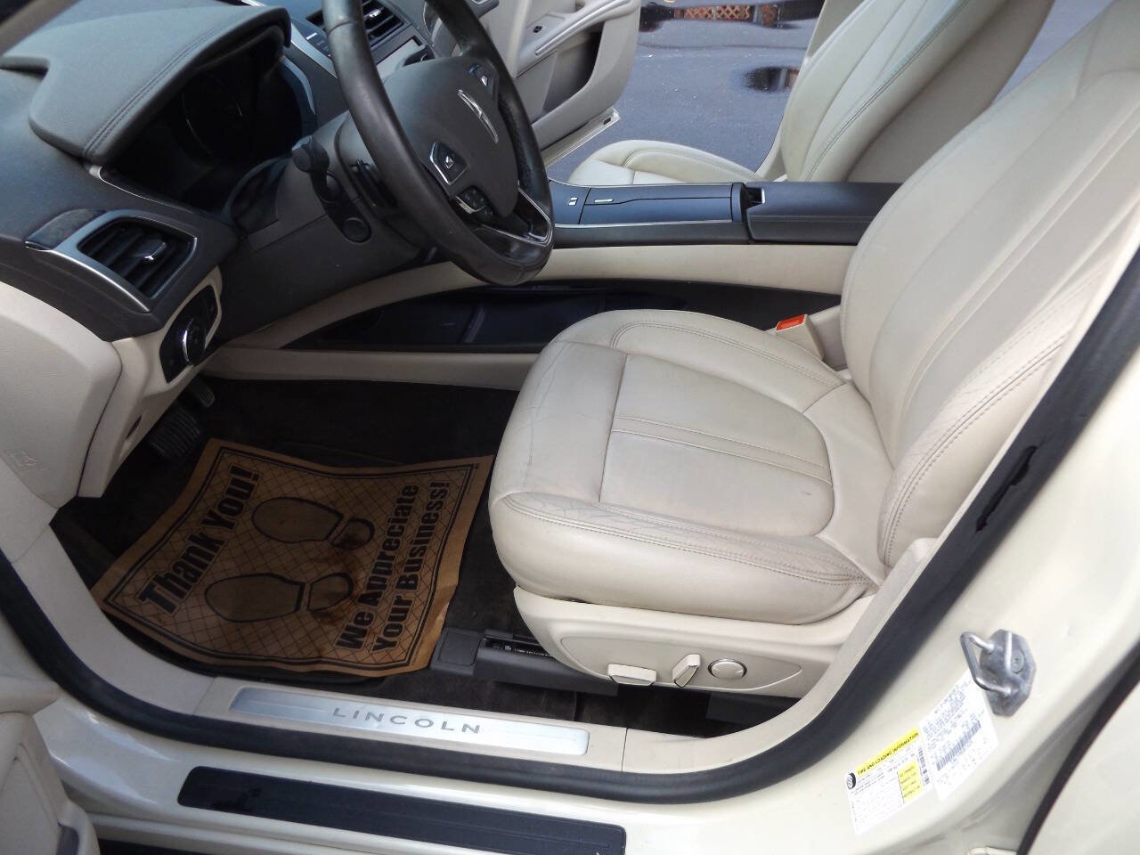 Used 2016 Lincoln MKZ AWD w/ Equipment Group 200A Select image 13