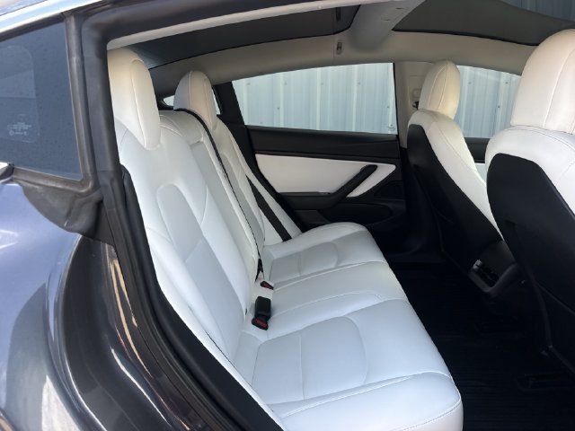 Used 2020 Tesla Model 3 Long Range AWD/4WD image 26