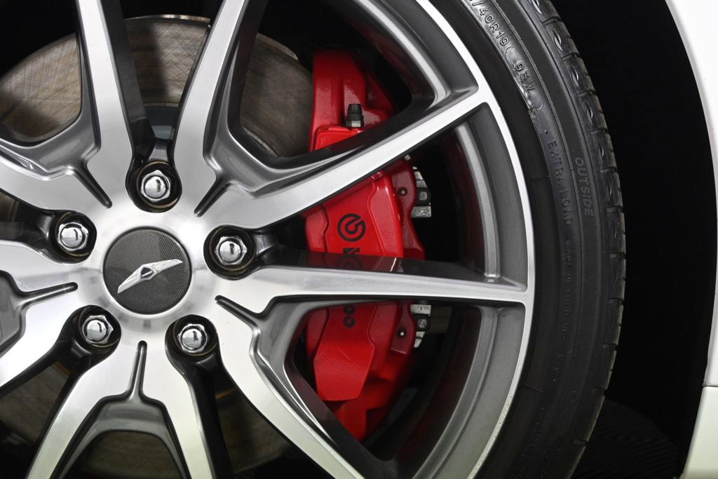 Used 2020 Genesis G70 3.3T w/ Prestige Package image 22