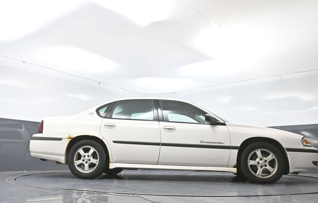 Used 2003 Chevrolet Impala LS w/ Preferred Equipment Group FWD image 22