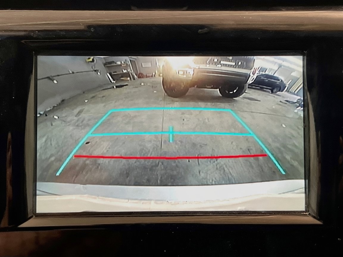 Used 2018 Toyota Camry LE FWD image 9