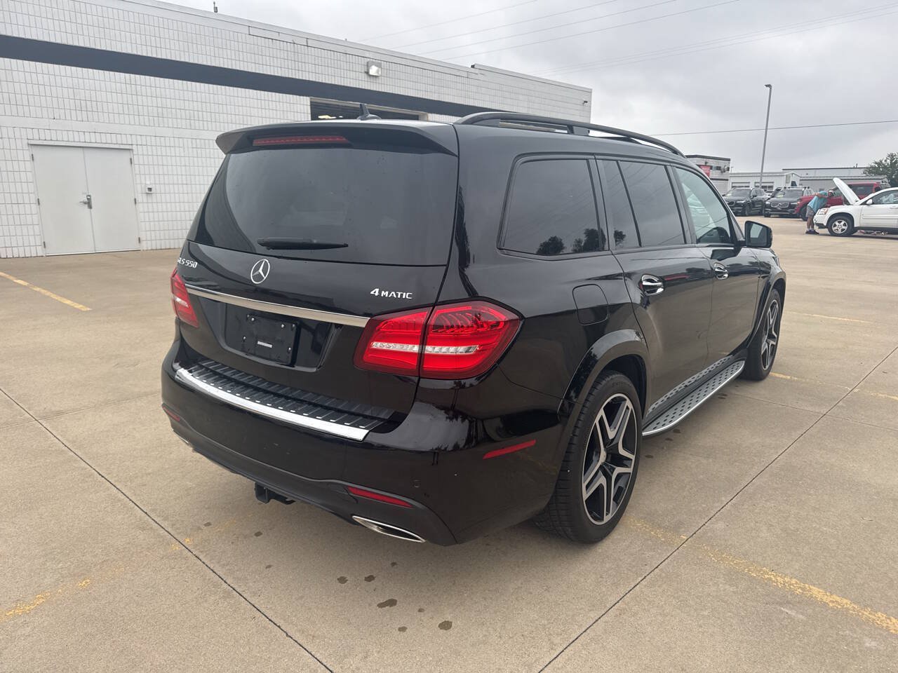 Used 2017 Mercedes-Benz GLS 550 4MATIC image 5