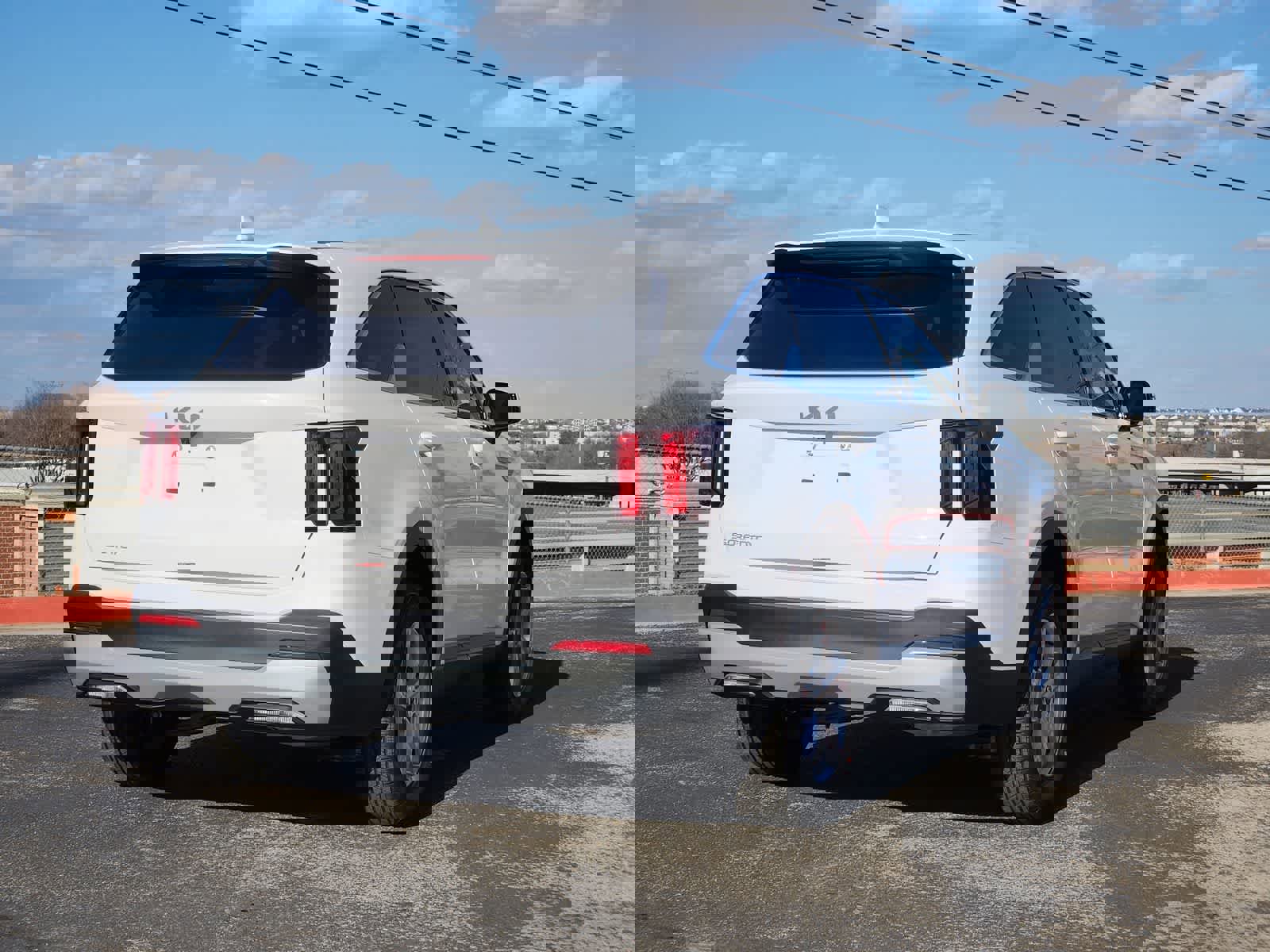 New 2026 Kia Sorento LX FWD image 4