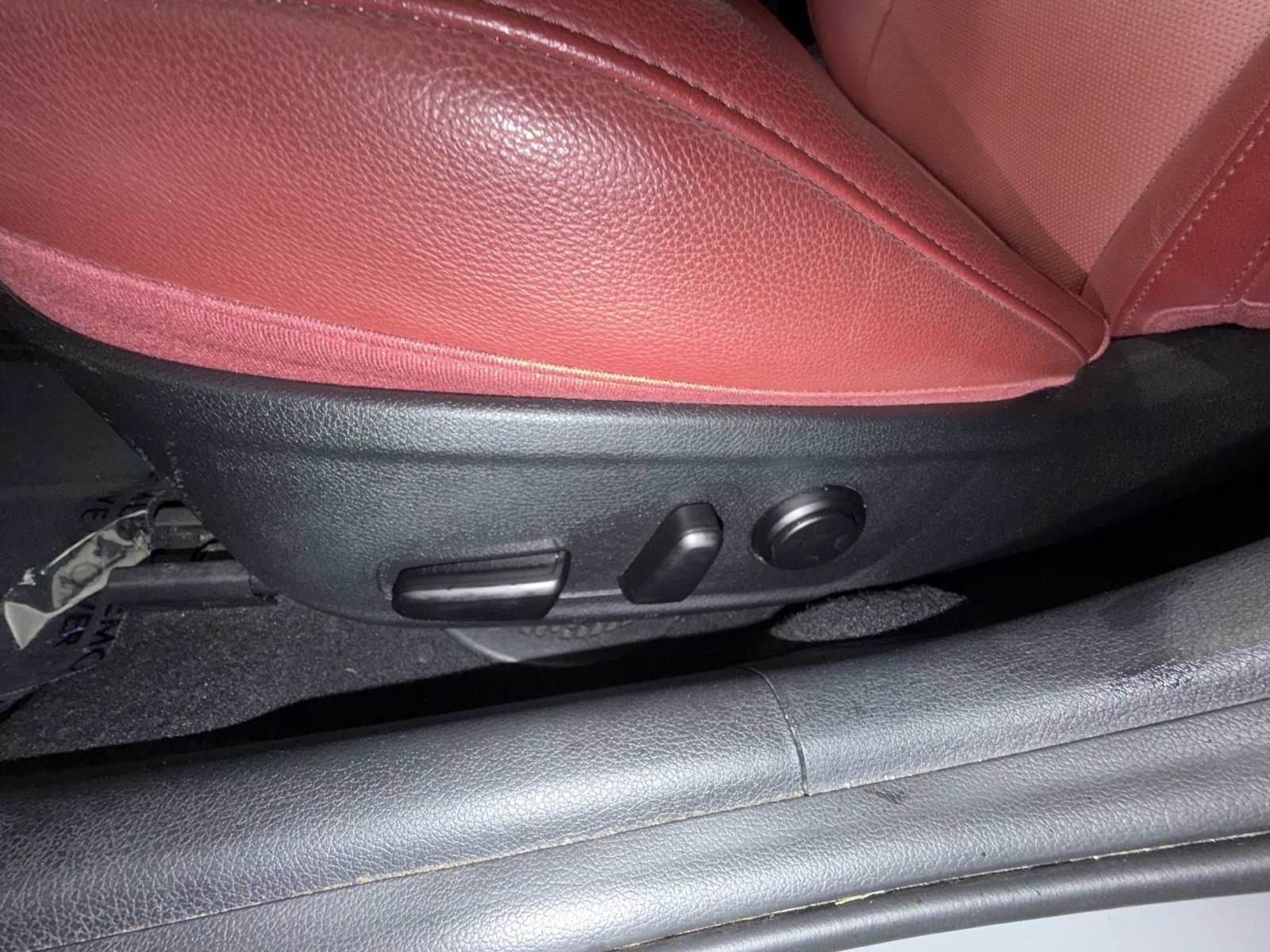 Used 2022 Kia Stinger GT1 w/ Red Interior Color Package image 14