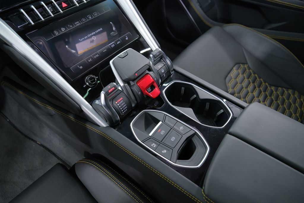 Used 2022 Lamborghini Urus image 27