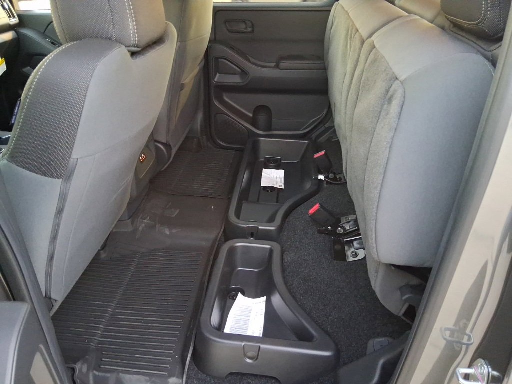 New 2026 Nissan Frontier SV w/ Tow Package image 25