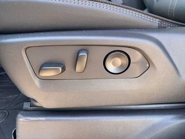 New 2026 Chevrolet Silverado 3500 High Country w/ Technology Package AWD/4WD image 19