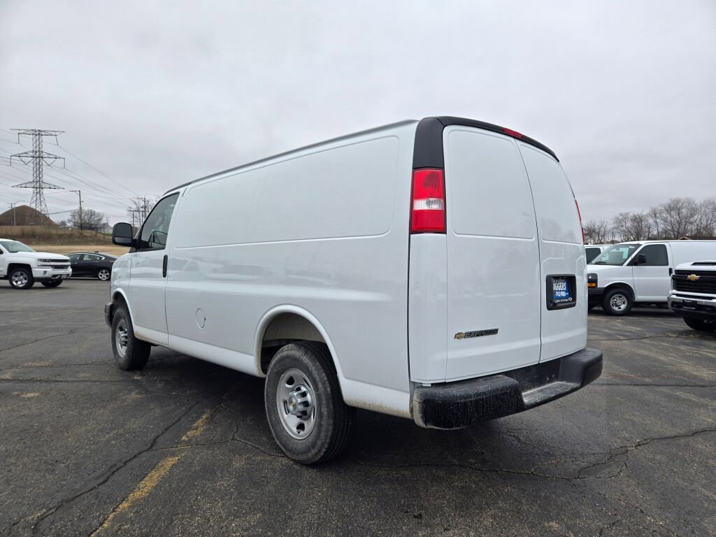 New 2026 Chevrolet Express 2500 w/ Driver Convenience Package image 14