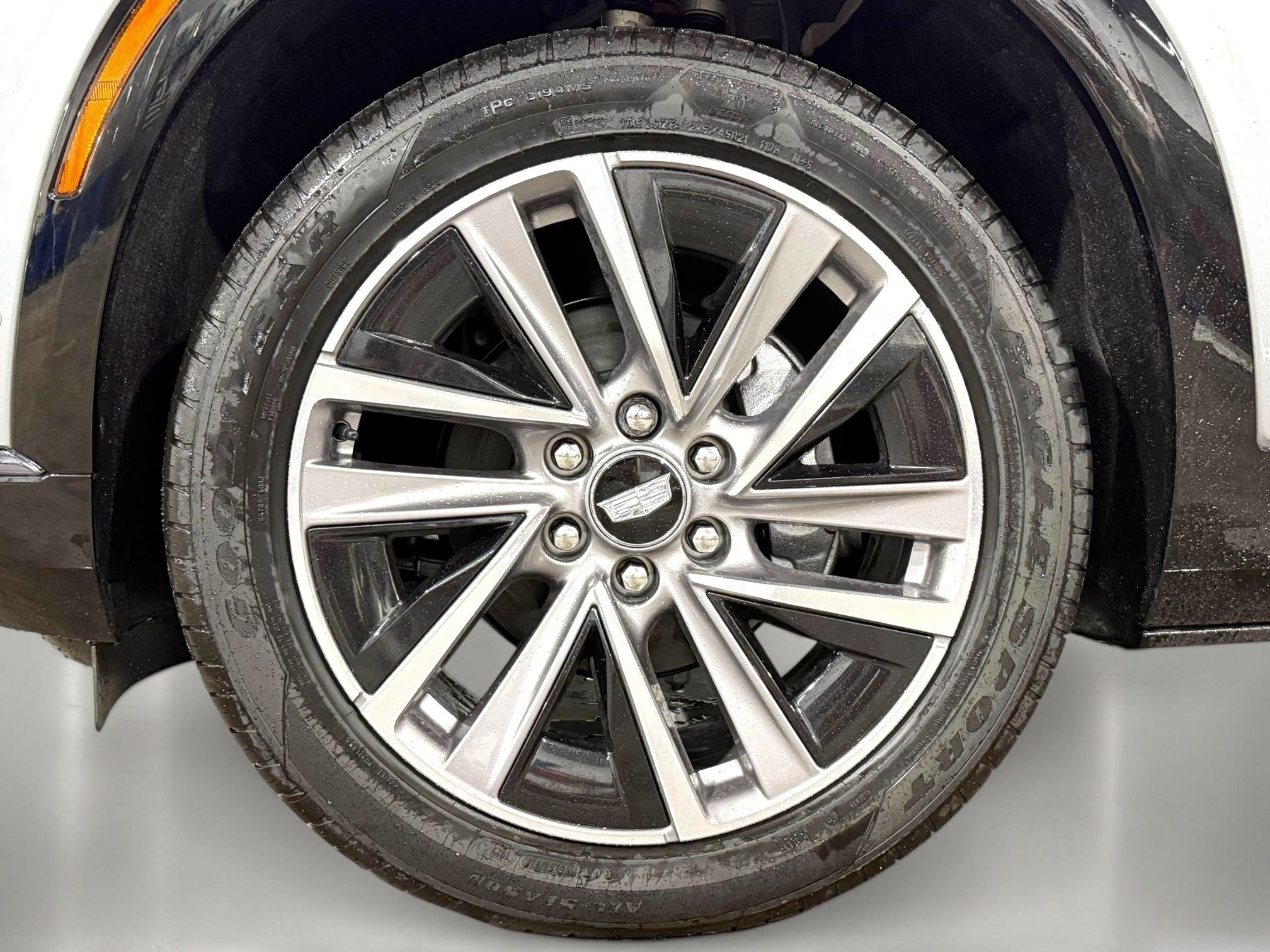 New 2026 Cadillac Vistiq Sport image 11
