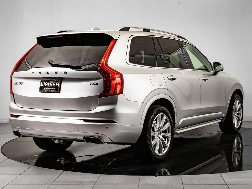 Used 2018 Volvo XC90 T6 Momentum w/ Momentum Plus Package AWD/4WD image 10