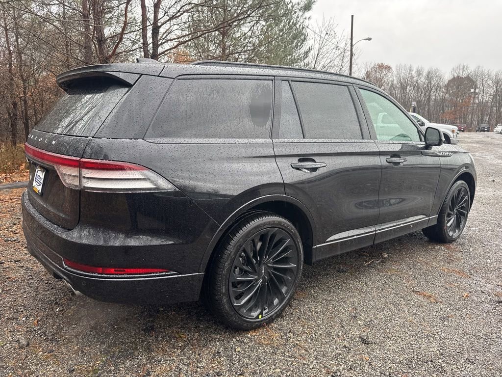 New 2026 Lincoln Aviator Reserve w/ Jet Appearance Package image 10