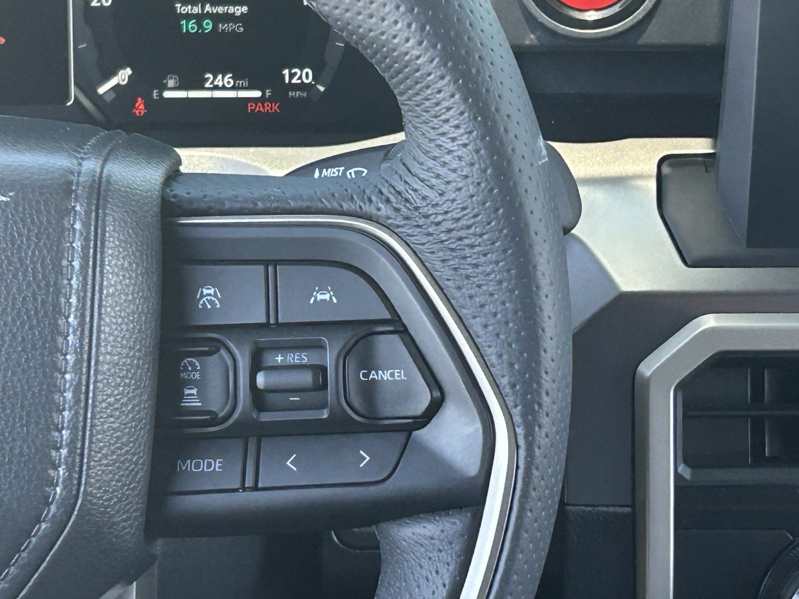 Used 2025 Toyota Tacoma TRD Sport AWD/4WD image 23