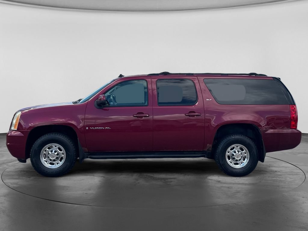 Used 2007 GMC Yukon XL 2500 SLT w/ SLT Preferred Equipment Group AWD/4WD image 4