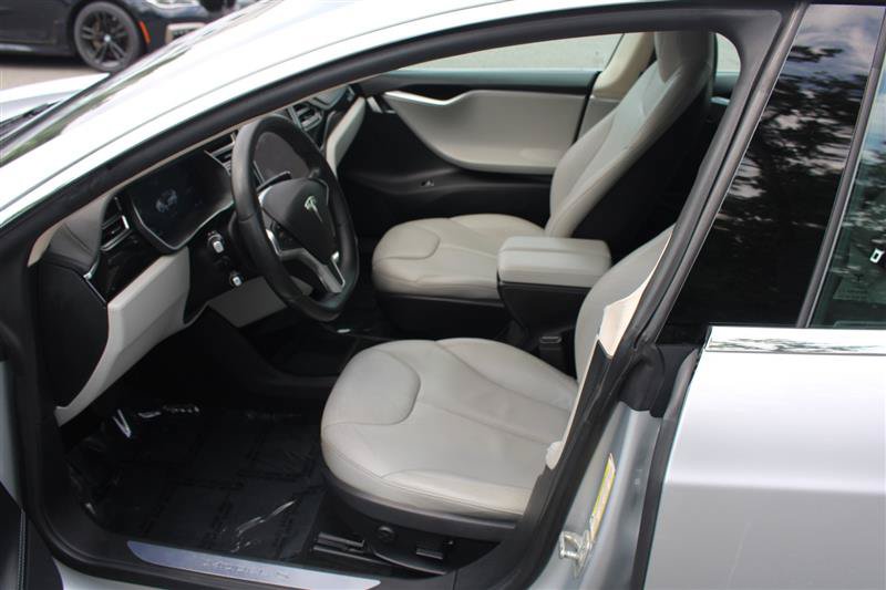 Used 2015 Tesla Model S 85 RWD image 8