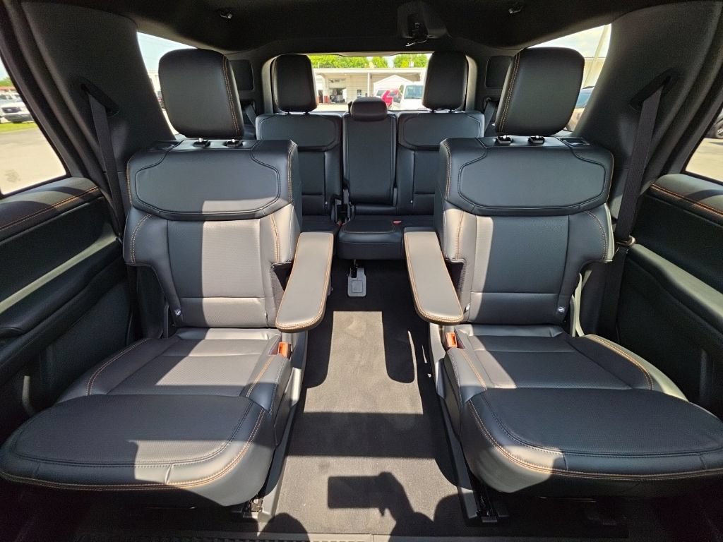 New 2027 Ford Expedition Tremor w/ Driver's Package AWD/4WD image 28