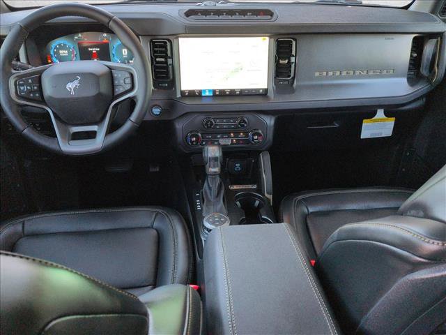 New 2025 Ford Bronco Badlands image 15