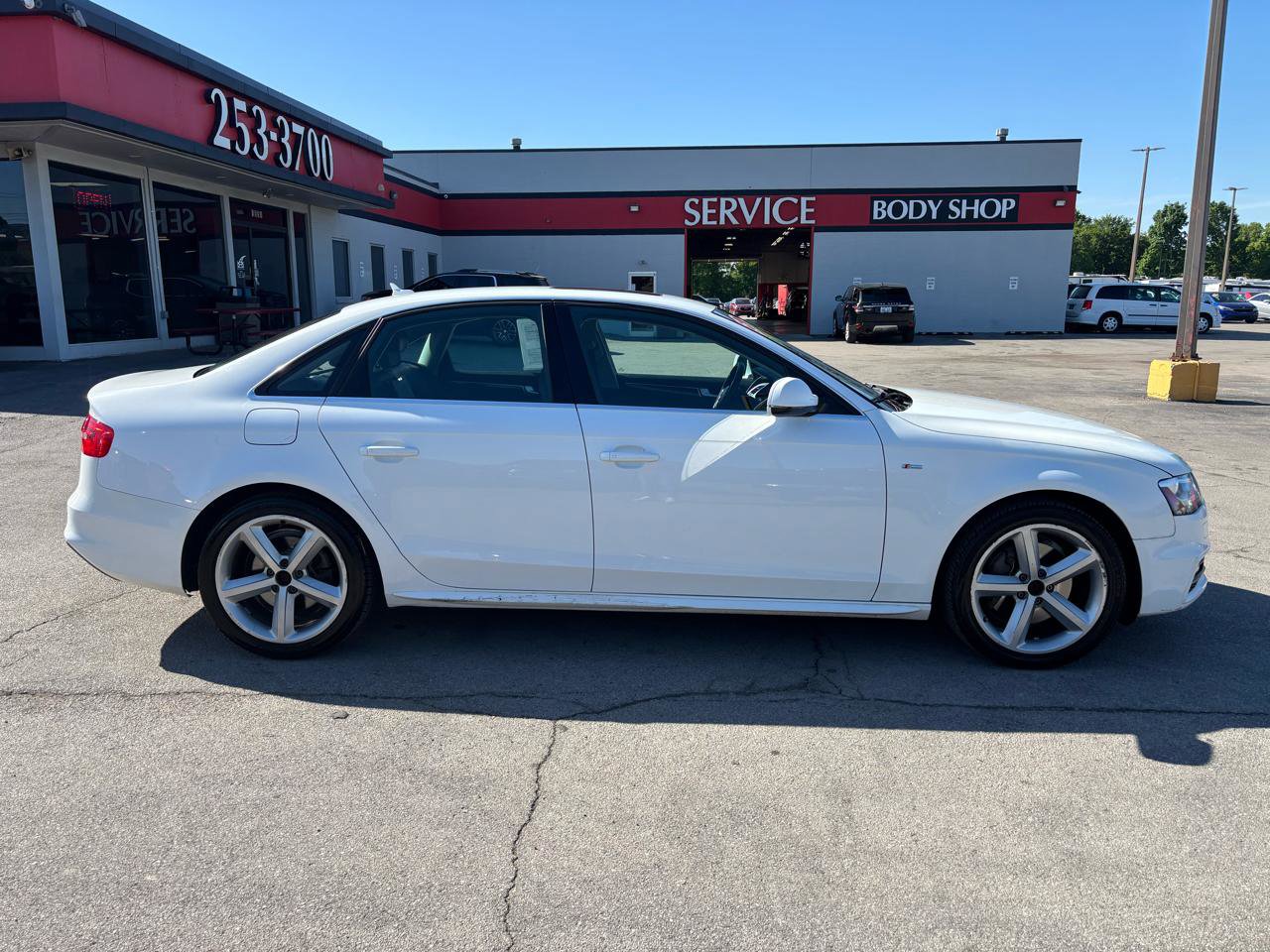 Used 2015 Audi A4 2.0T Premium Plus w/ Technology Package AWD/4WD image 2