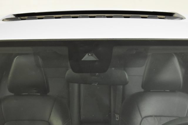 Used 2024 Nissan Altima 2.0 SR FWD image 39