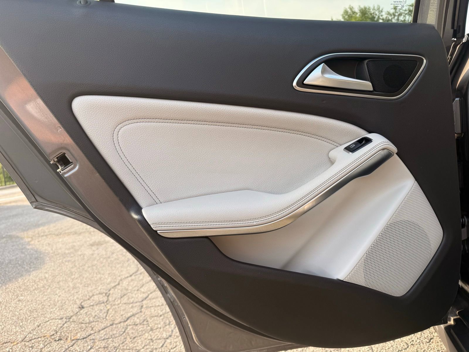 Used 2015 Mercedes-Benz GLA 250 4MATIC image 25