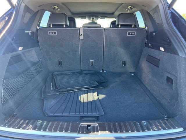 Used 2023 Porsche Cayenne image 7