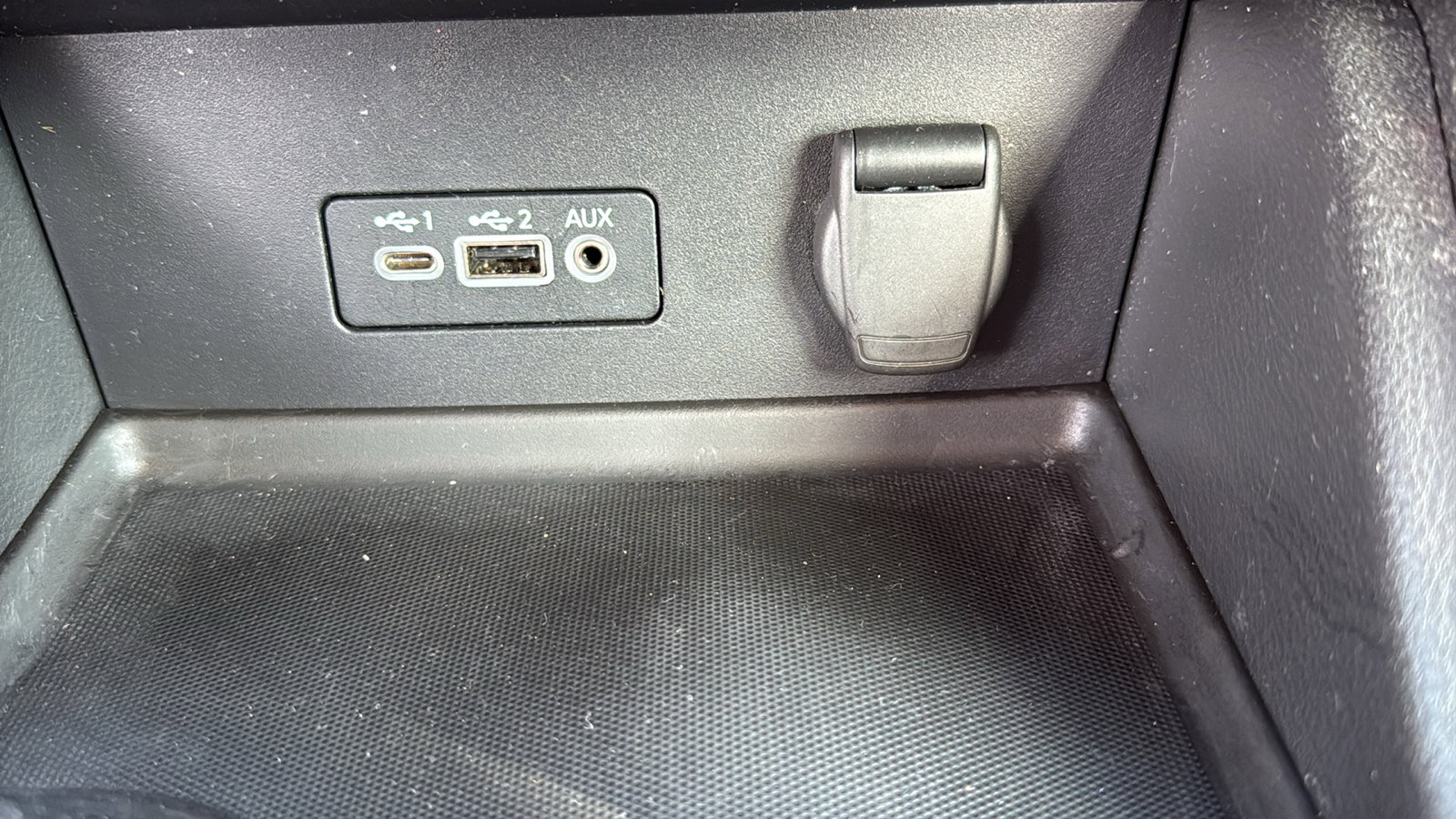 Certified 2022 Nissan Sentra SV w/ All-Weather Package FWD image 16