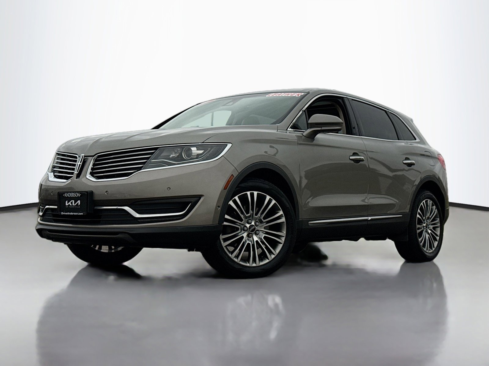 Used 2016 Lincoln MKX Reserve w/ Technology Package image 12