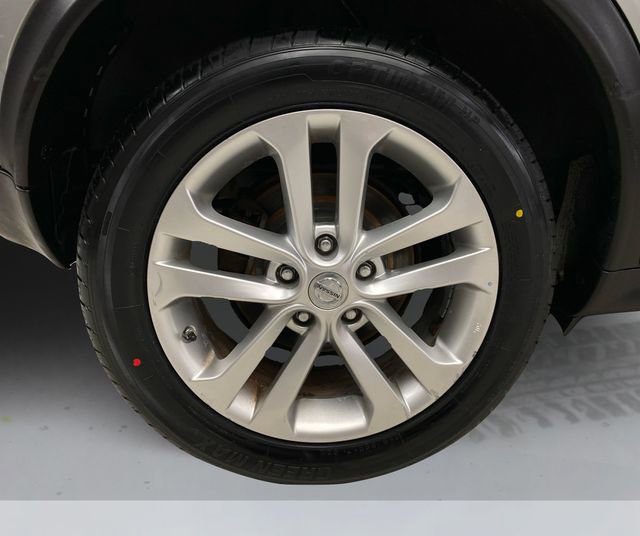 Used 2011 Nissan Juke SV image 17