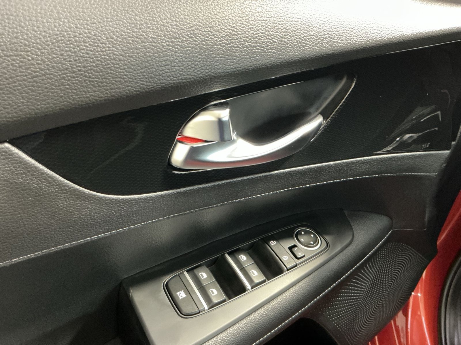 Used 2023 Kia Forte GT-Line w/ GT-Line Technology Package FWD image 16