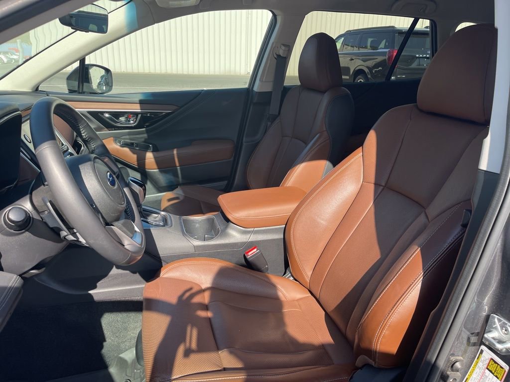 Used 2021 Subaru Outback Touring w/ Popular Package #2 image 19