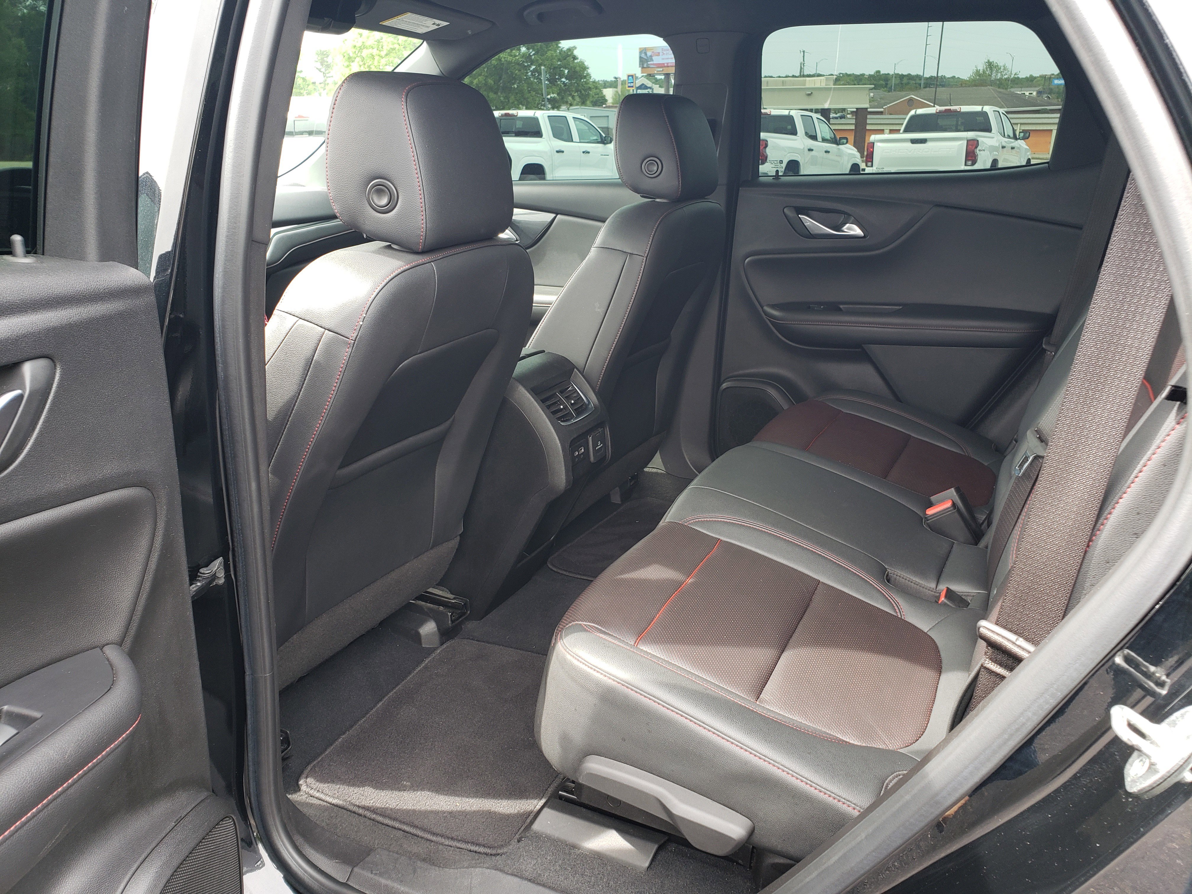 Used 2022 Chevrolet Blazer RS image 34